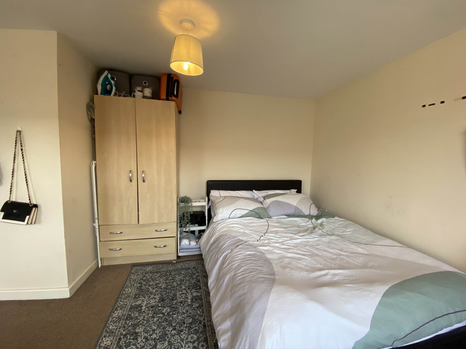 6 bedroom Terraced to rent in Manchester
