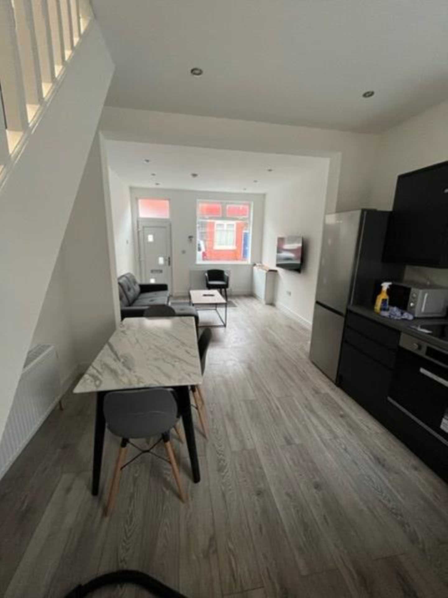 Additional Property Image 2 bedroom Terraced to rent in Manchester 4