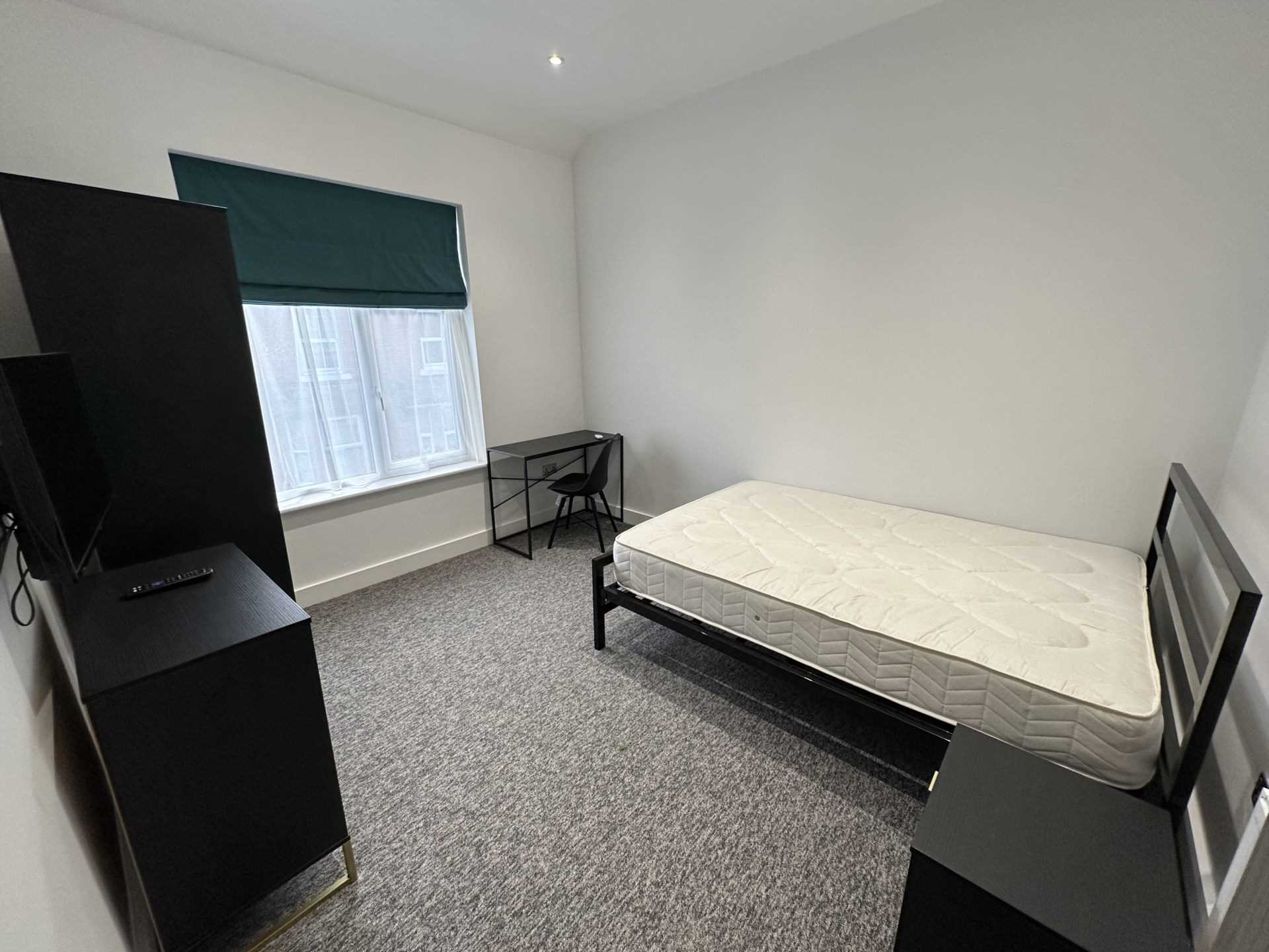 Additional Property Image 6 bedroom Terraced to rent in Manchester 11