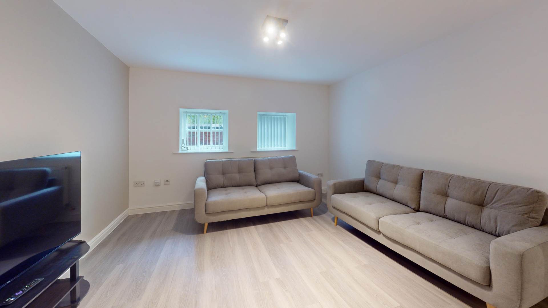 Additional Property Image 5 bedroom Flat to rent in Manchester 19