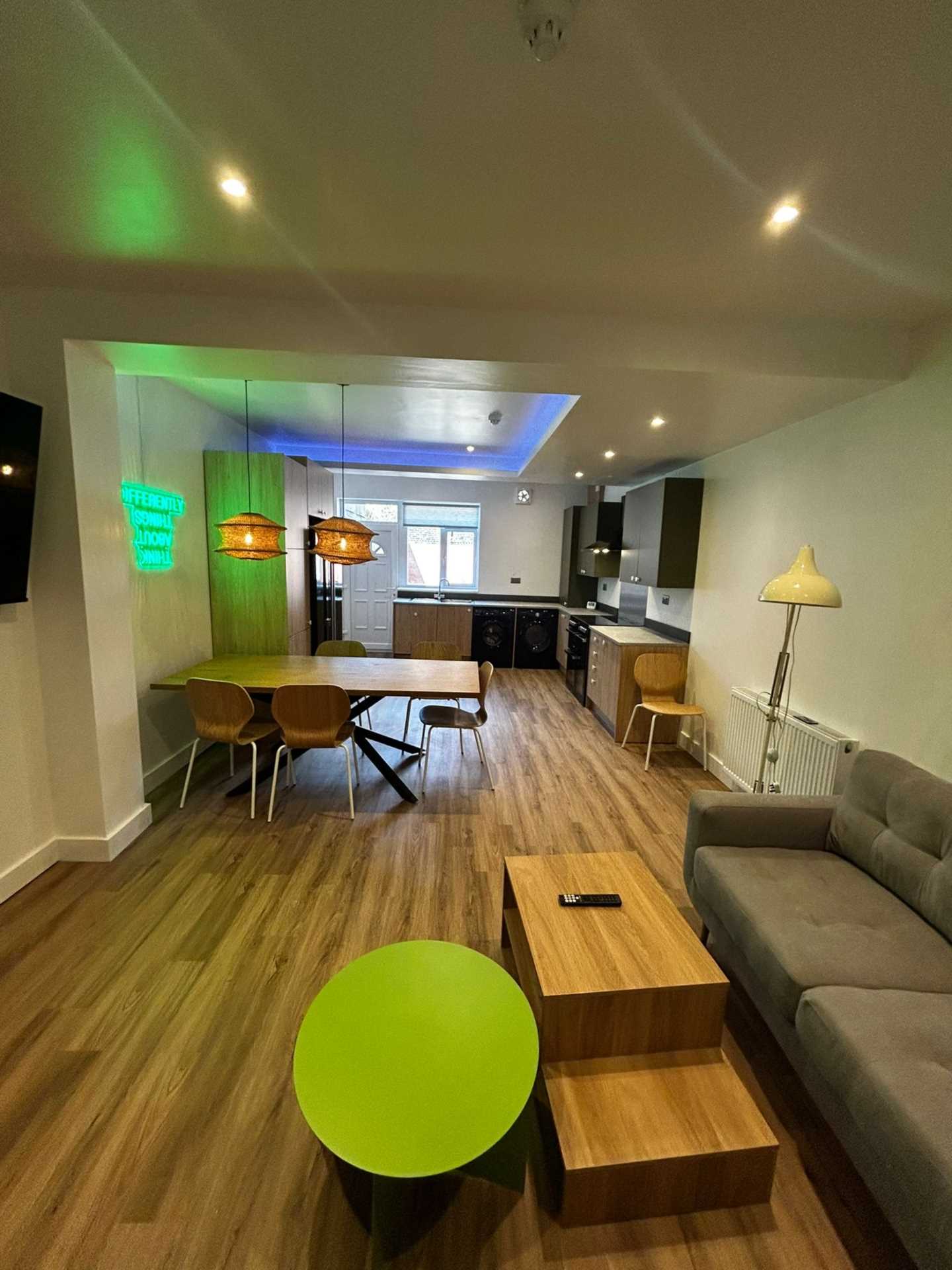 Additional Property Image 6 bedroom Terraced to rent in Manchester 2