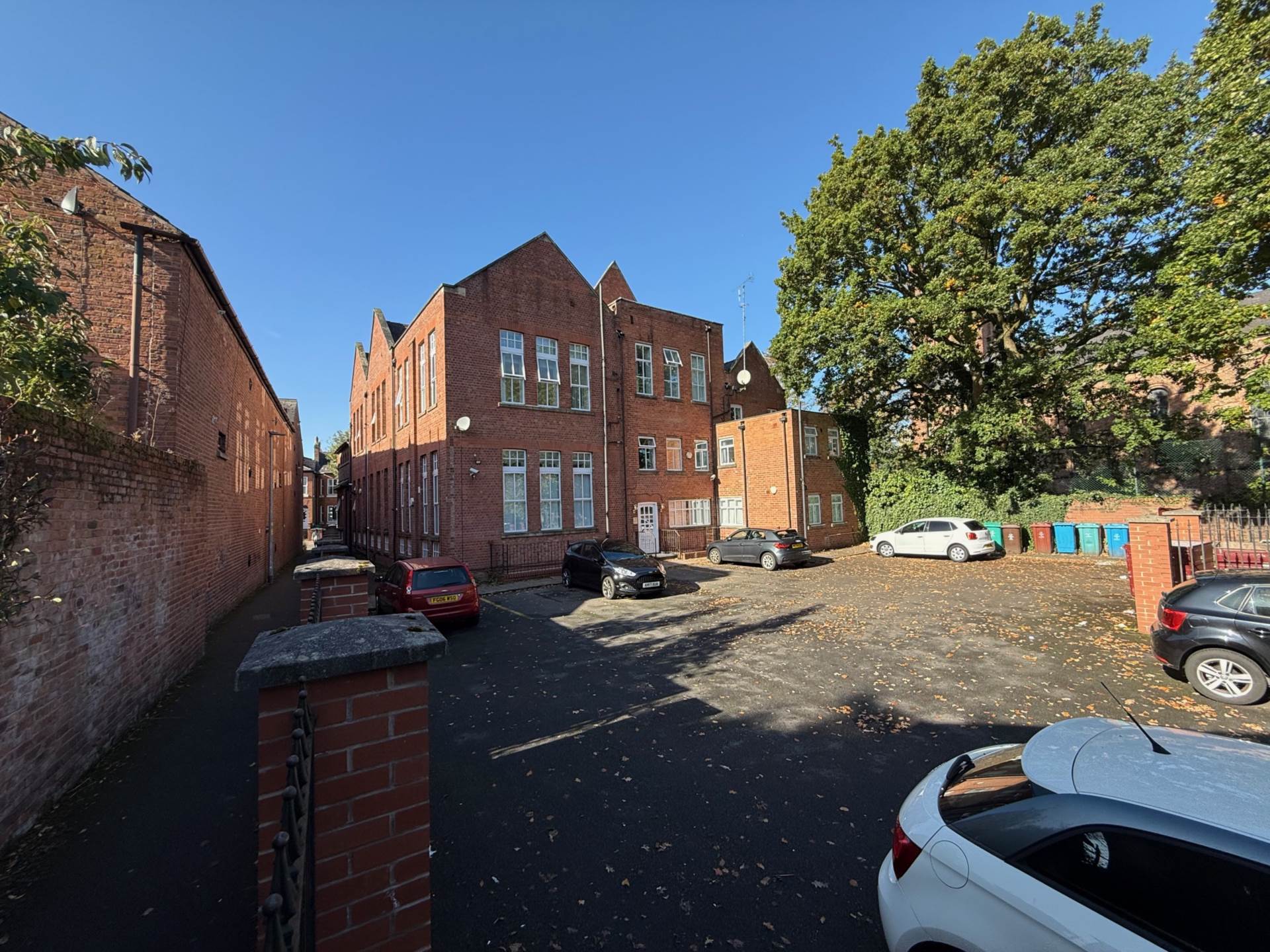 Additional Property Image 4 bedroom Flat to rent in Manchester 5