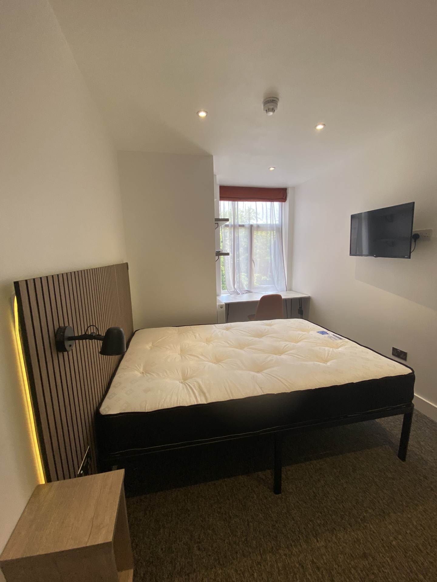 Additional Property Image 6 bedroom Semi Detached to rent in Manchester 12