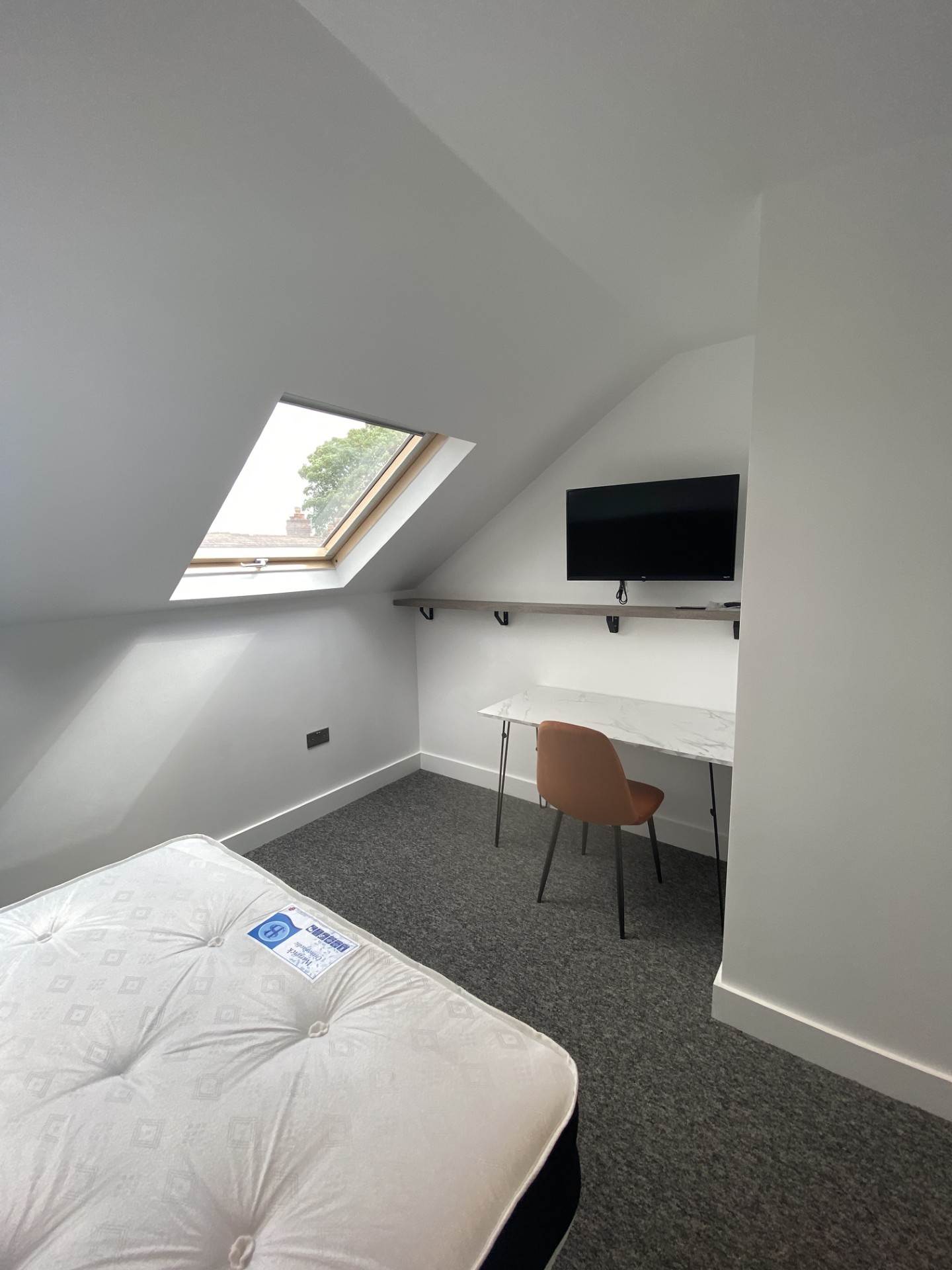 Additional Property Image 6 bedroom Semi Detached to rent in Manchester 19