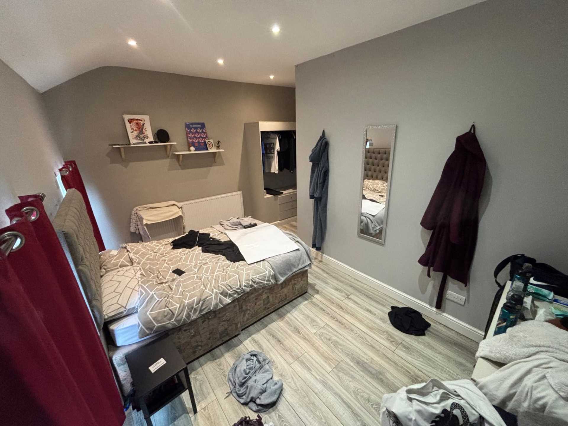 Additional Property Image 8 bedroom Semi Detached to rent in Manchester 2