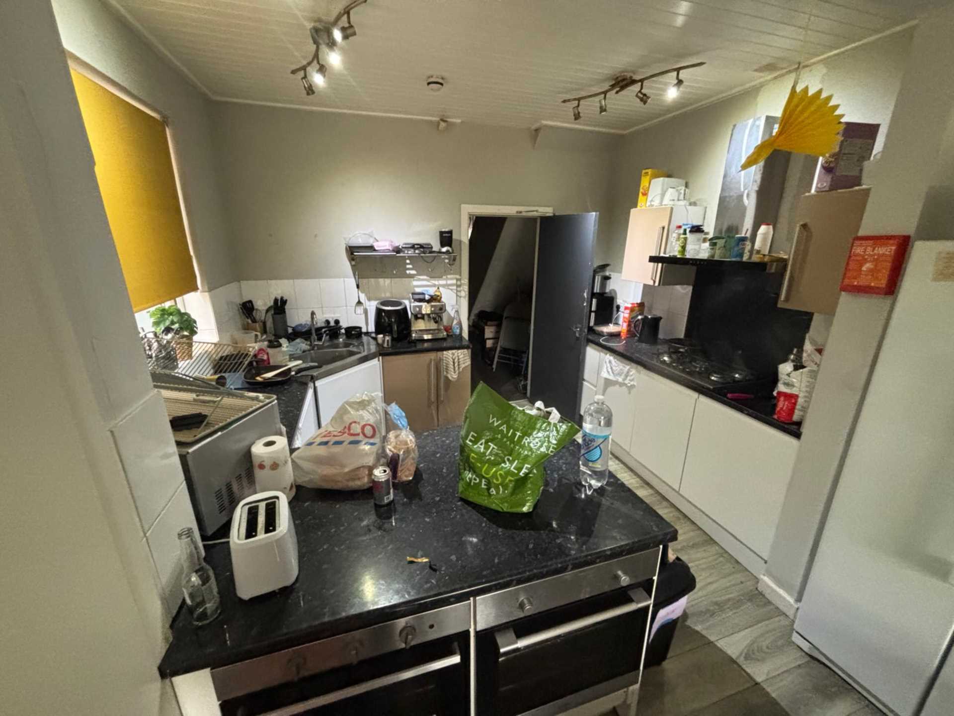 Additional Property Image 8 bedroom Semi Detached to rent in Manchester 6