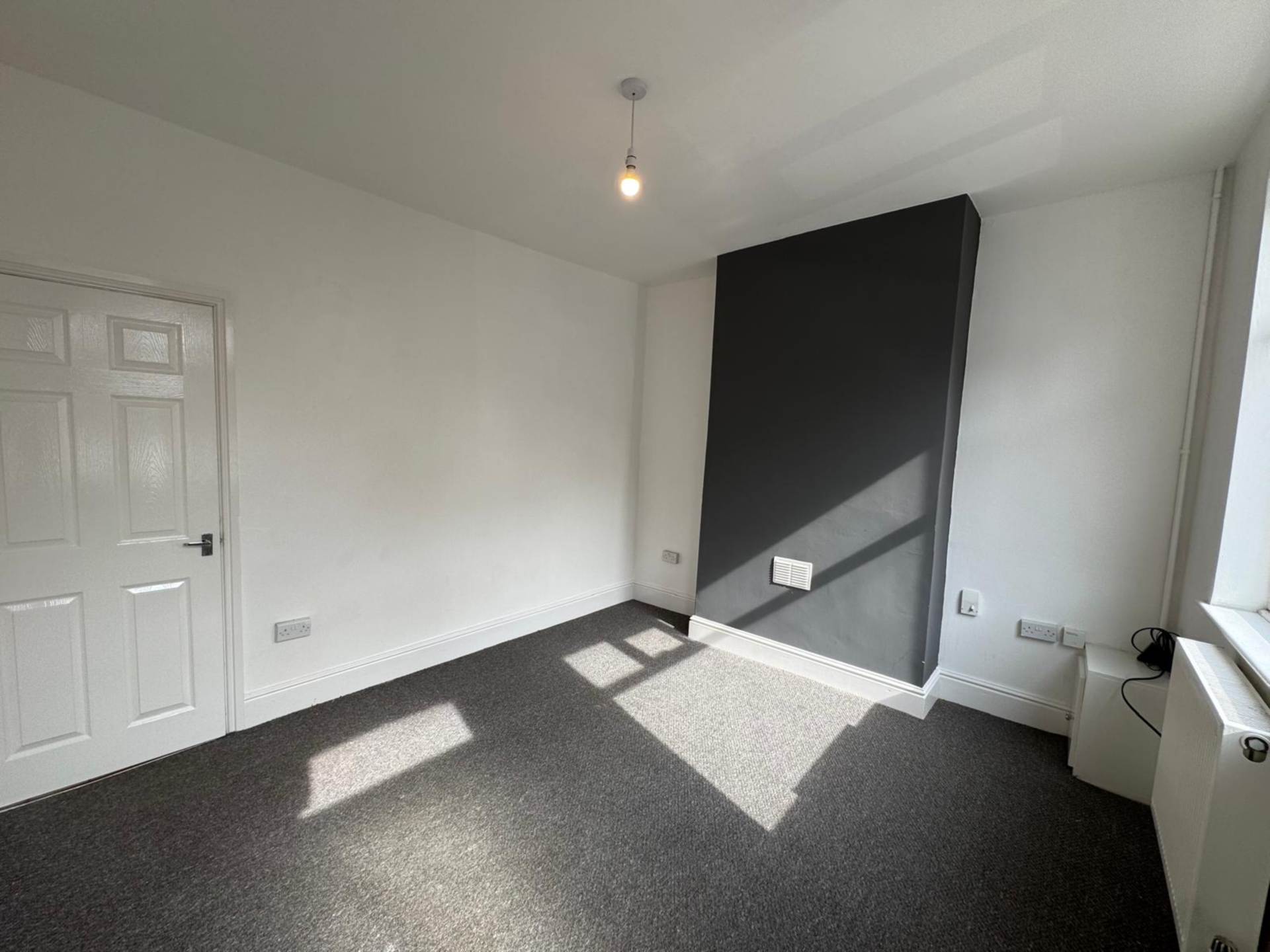 Additional Property Image 2 bedroom End of Terrace to rent in Grimsby 3