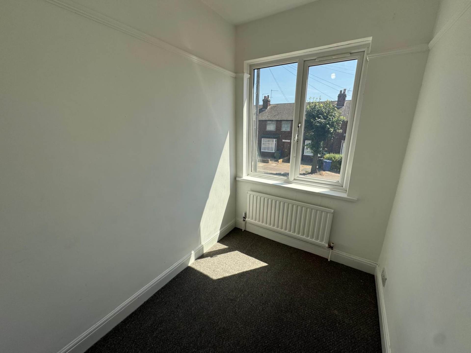 Additional Property Image 3 bedroom Semi Detached to rent in Grimsby 19