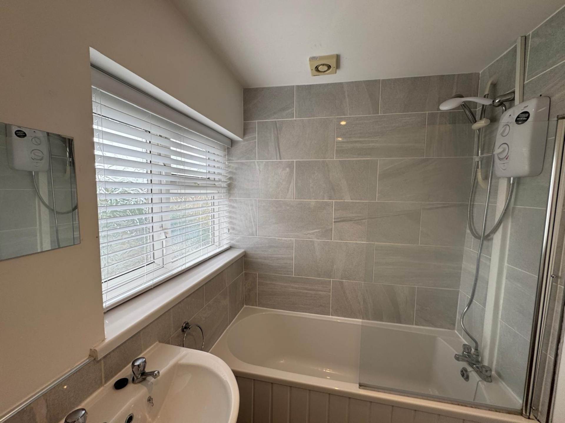 Additional Property Image 3 bedroom Semi Detached to rent in Hull 20