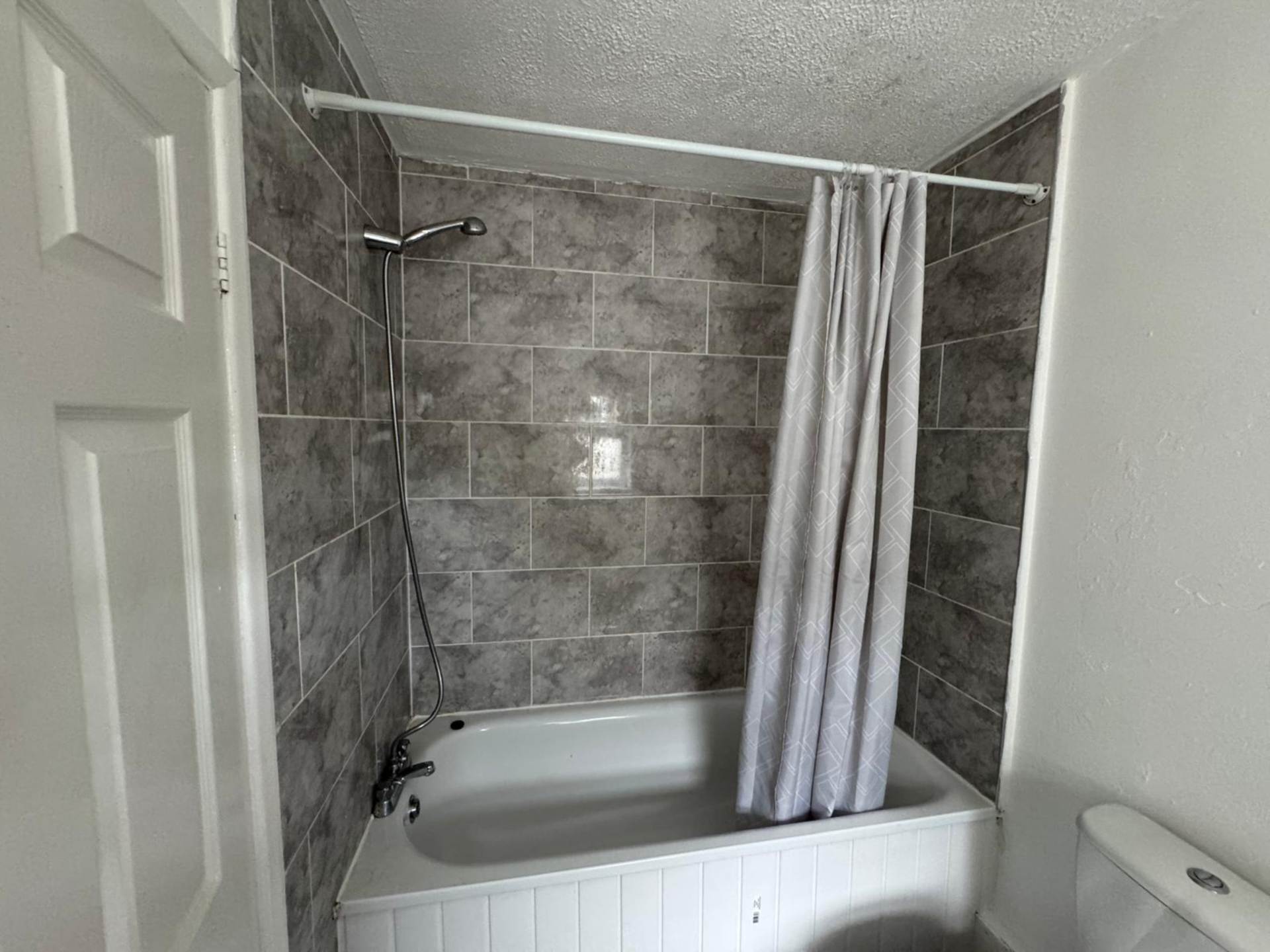 Additional Property Image 3 bedroom Terraced to rent in Grimsby 11