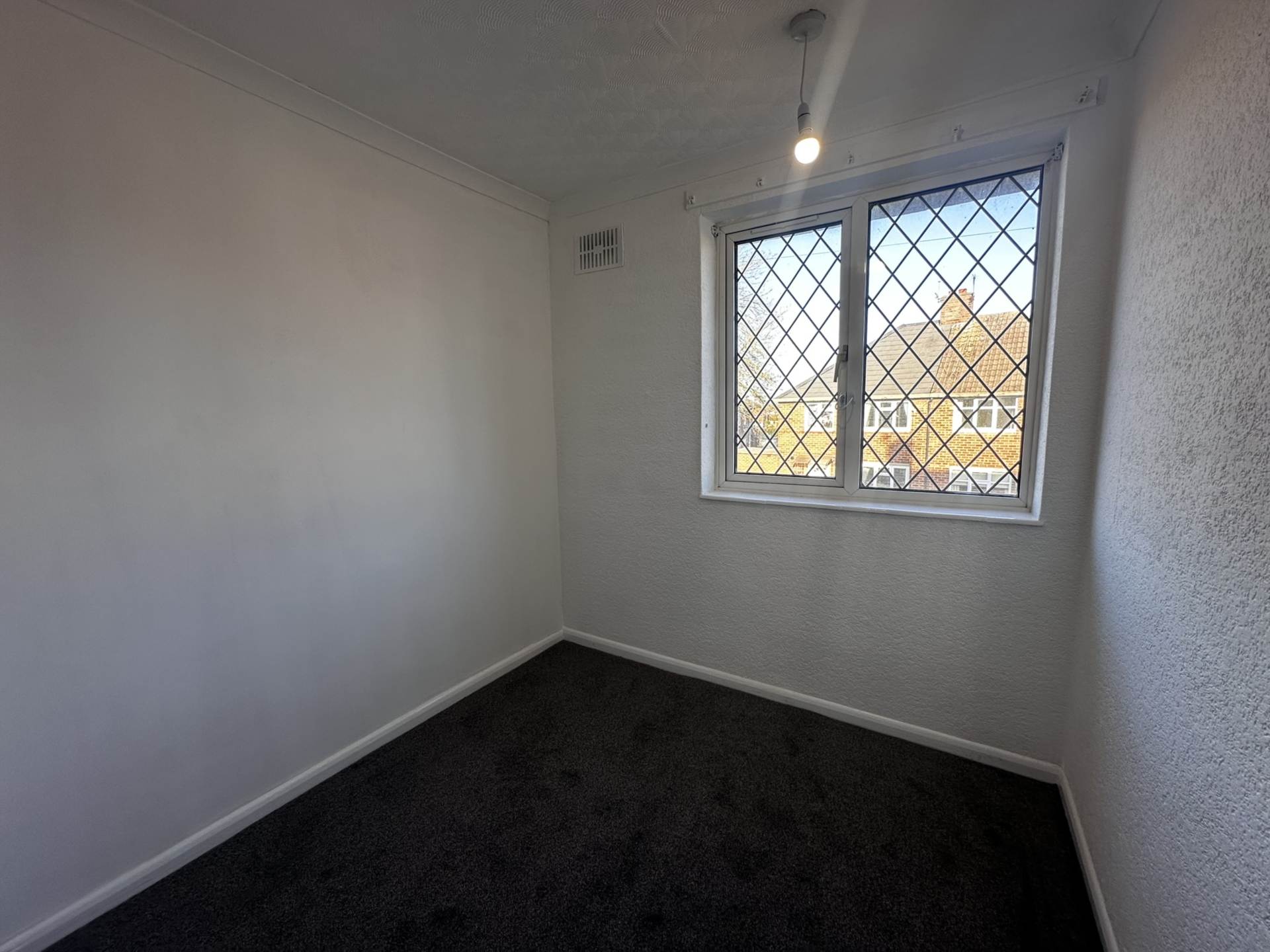 Additional Property Image 3 bedroom End of Terrace to rent in Grimsby 32