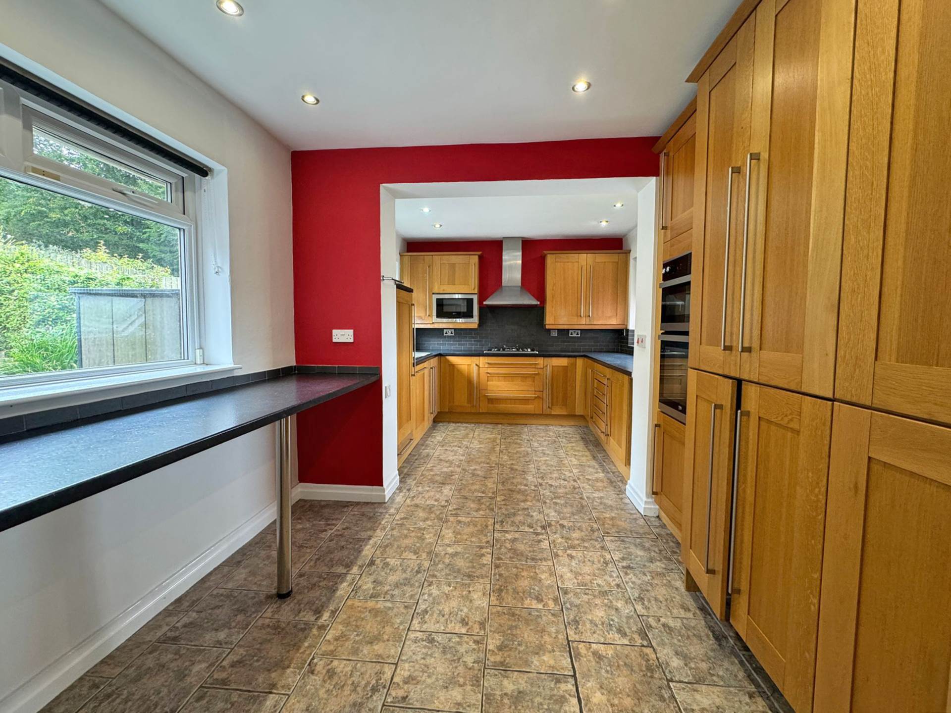 Additional Property Image 3 bedroom Detached to rent in Oldham 10
