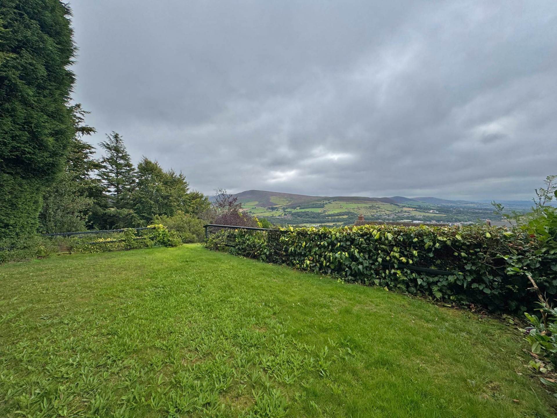 Additional Property Image 3 bedroom Detached to rent in Oldham 26