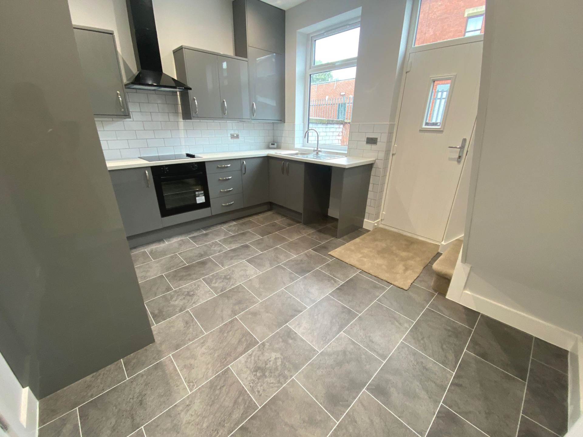 Additional Property Image 2 bedroom Terraced to rent in Oldham 3