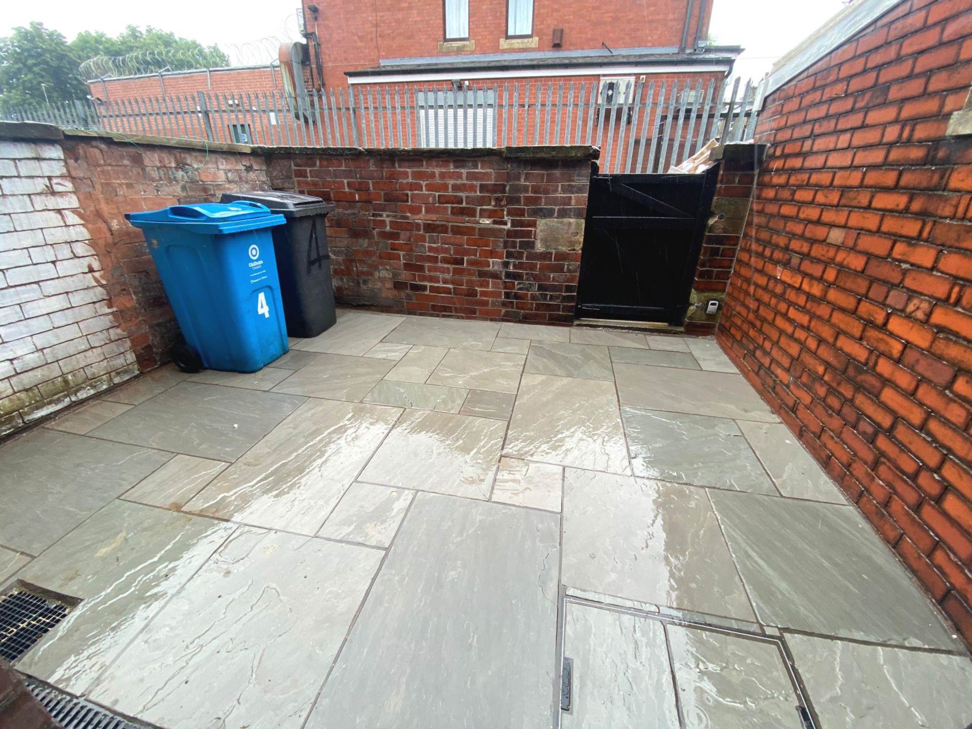 Additional Property Image 2 bedroom Terraced to rent in Oldham 7