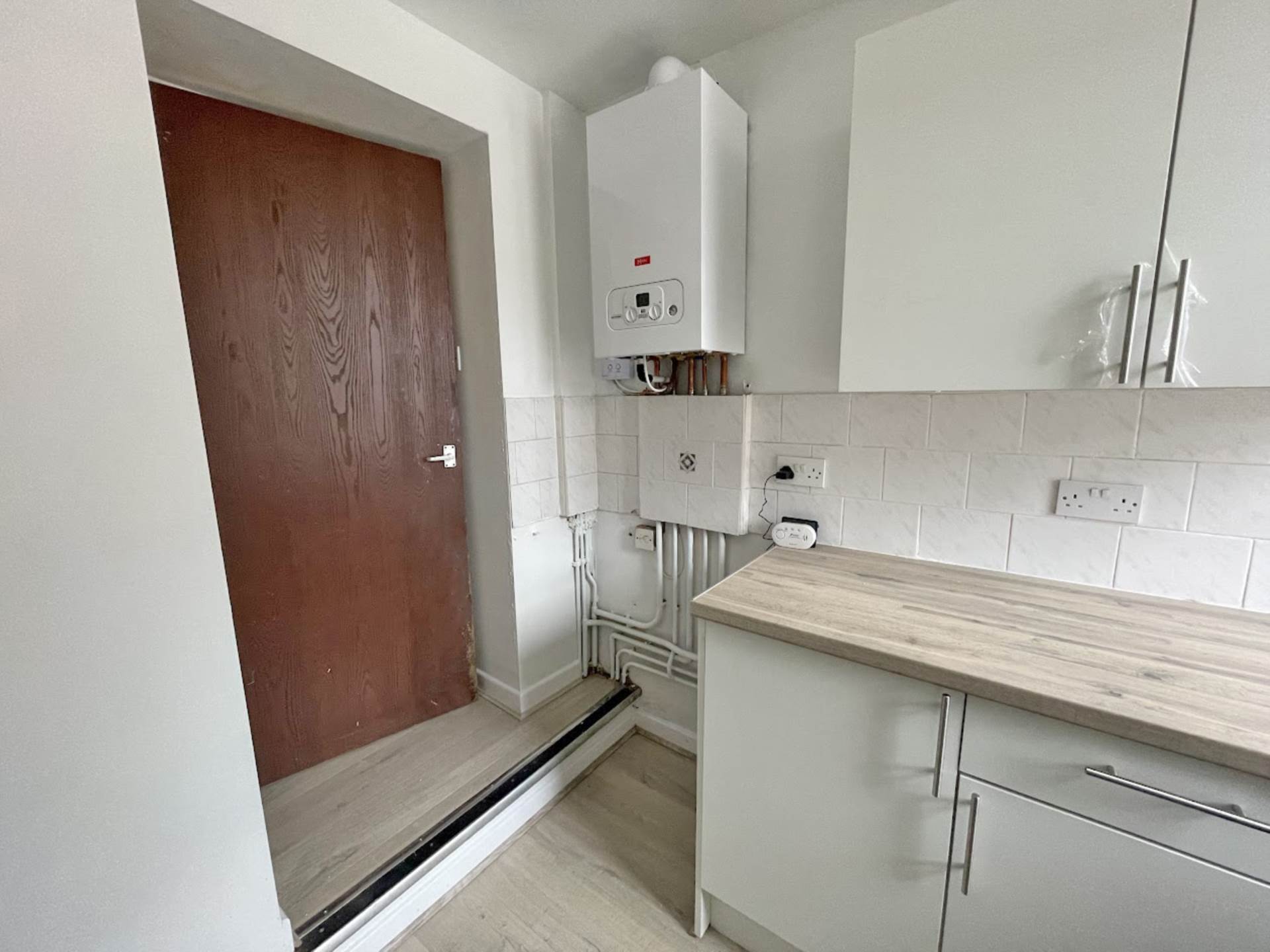 Additional Property Image 2 bedroom Flat to rent in Oldham 3