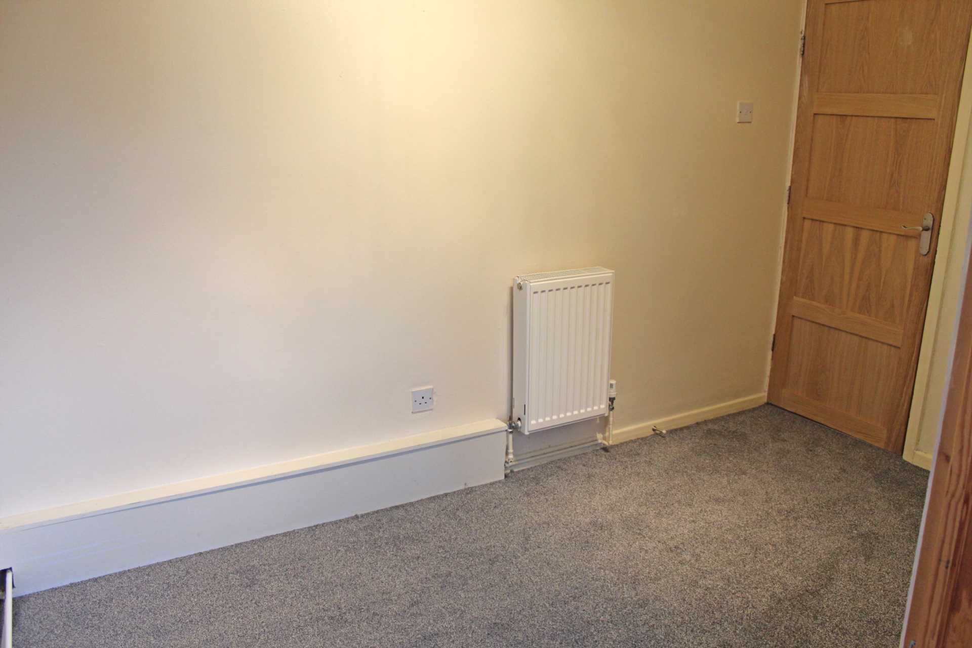 Additional Property Image 2 bedroom Maisonette to rent in Oldham 14