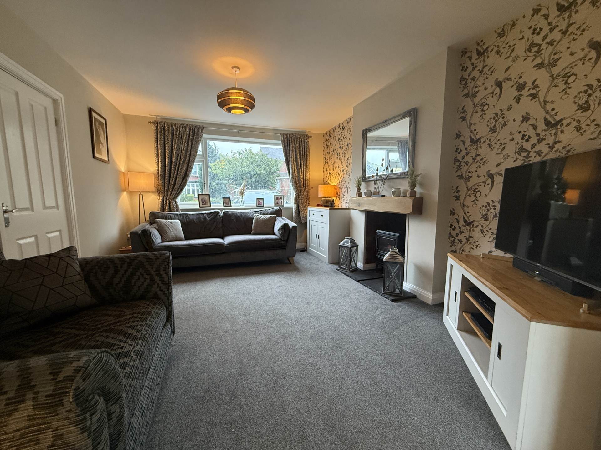 Additional Property Image 4 bedroom Semi Detached for sale in Oldham 2