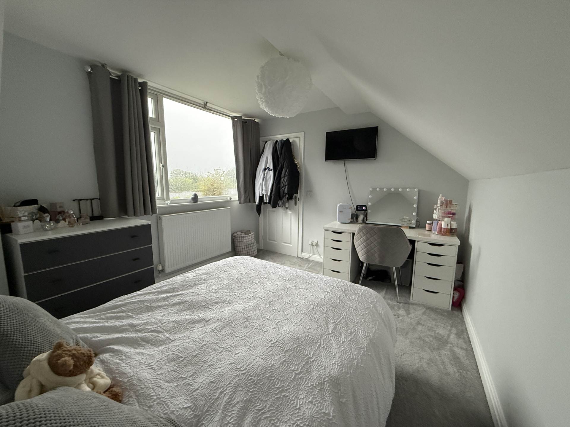 Additional Property Image 4 bedroom Semi Detached for sale in Oldham 8