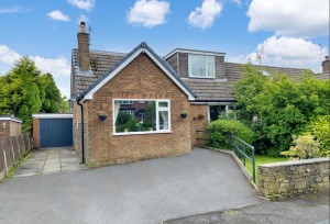4 bedroom Semi Detached for sale in Oldham