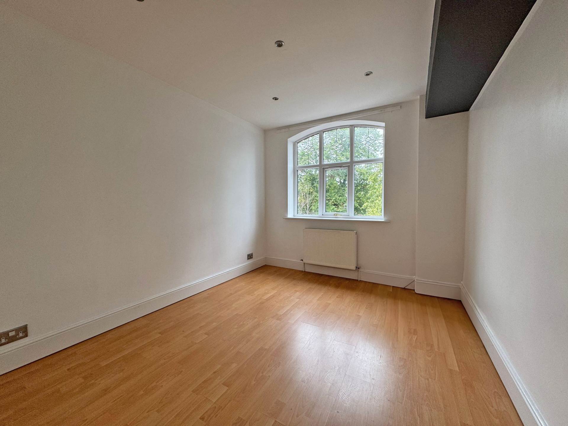 Additional Property Image 2 bedroom Flat for sale in Oldham 11