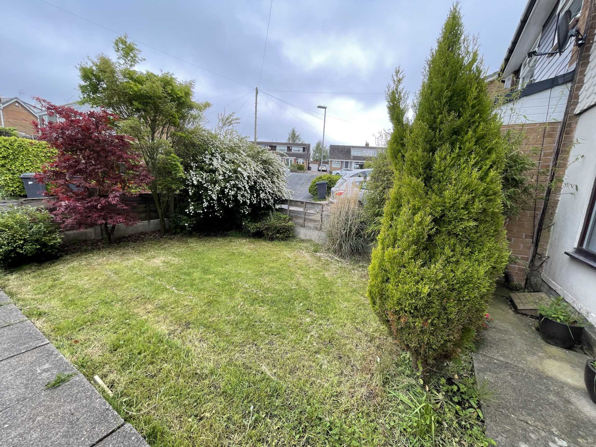 Additional Property Image 3 bedroom Town House to rent in Oldham 2