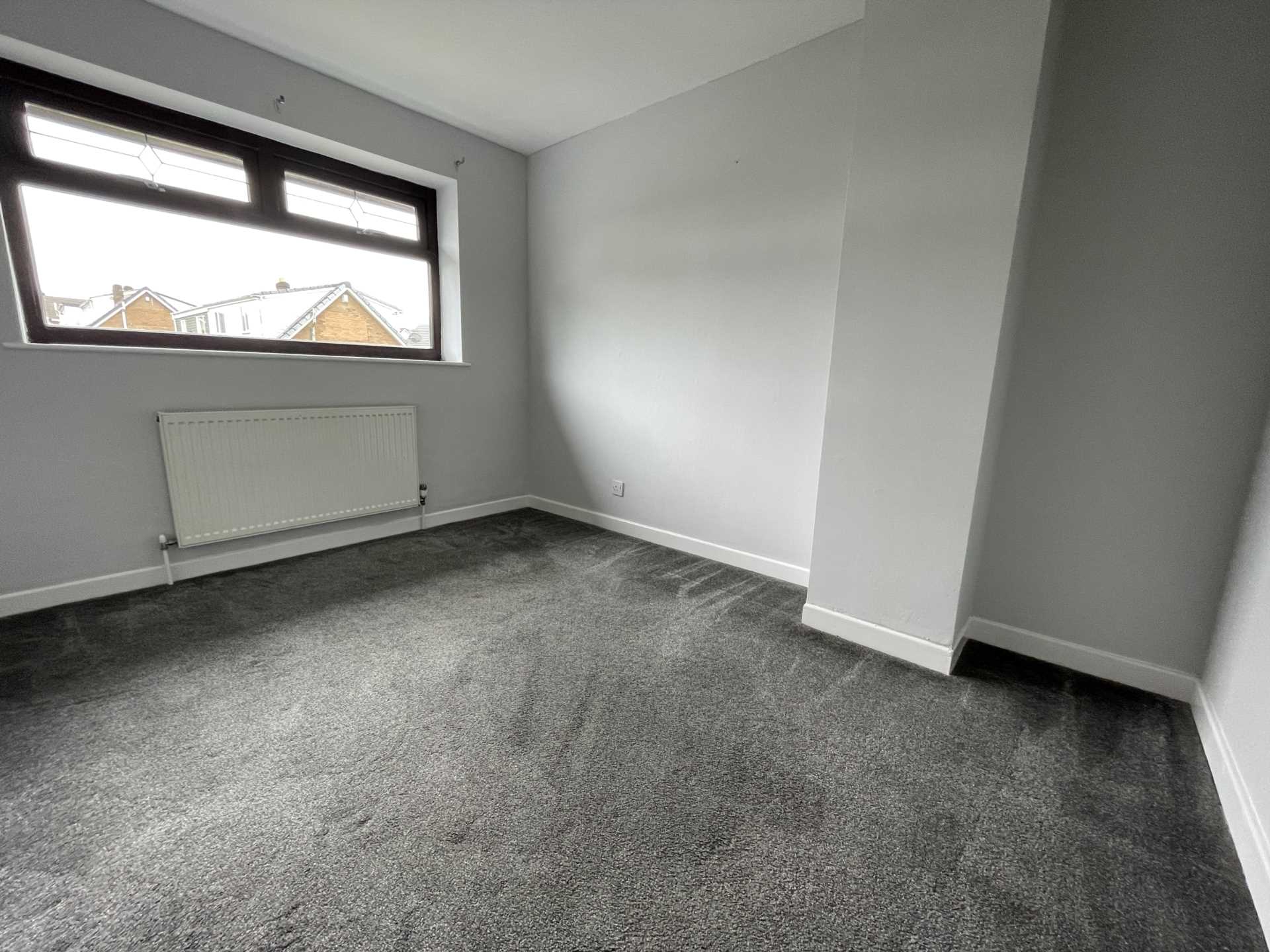 Additional Property Image 3 bedroom Town House to rent in Oldham 9