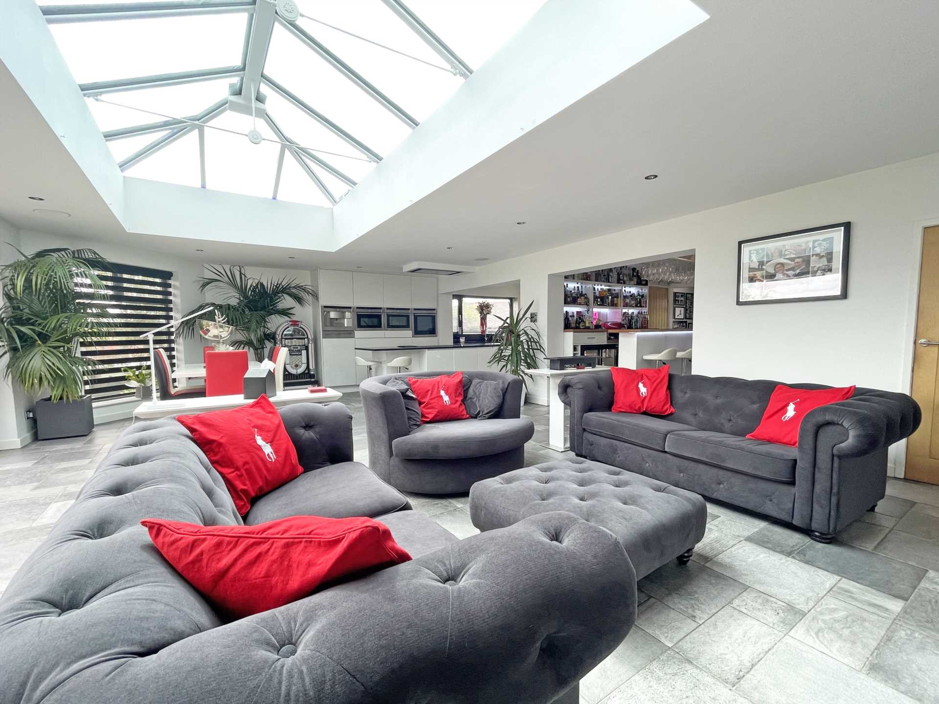 Additional Property Image 4 bedroom Detached for sale in Oldham 10