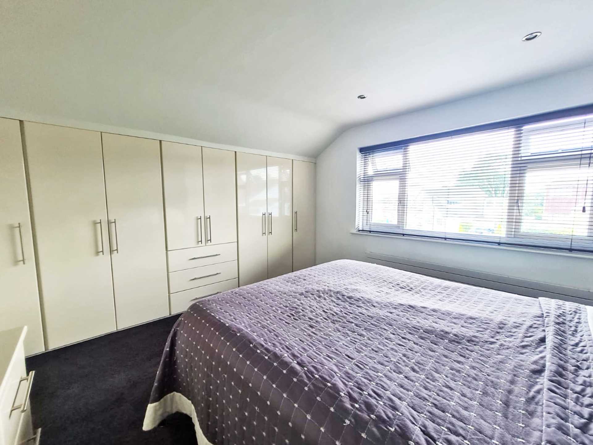 Additional Property Image 4 bedroom Detached for sale in Oldham 22