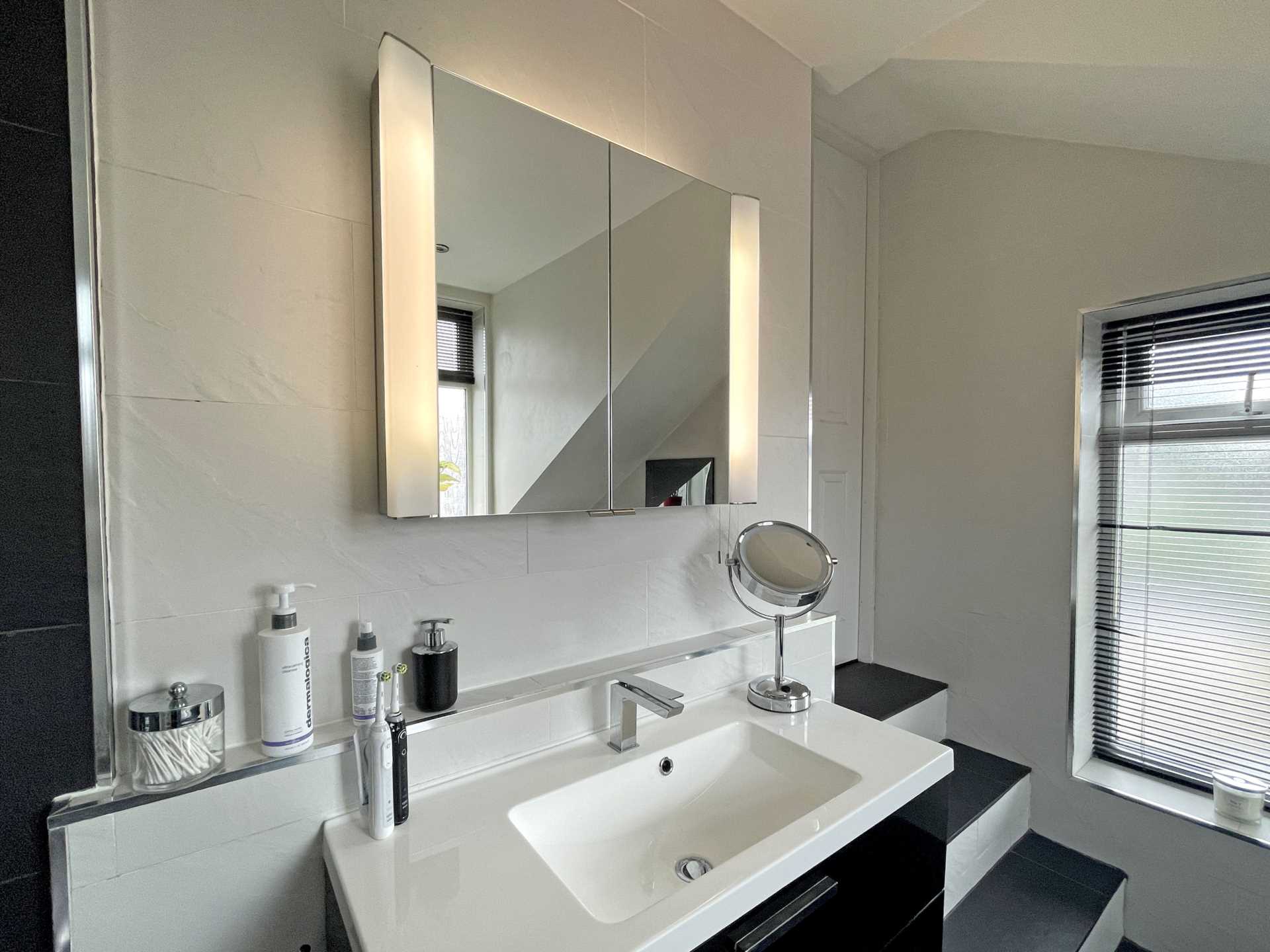 Additional Property Image 4 bedroom Detached for sale in Oldham 27