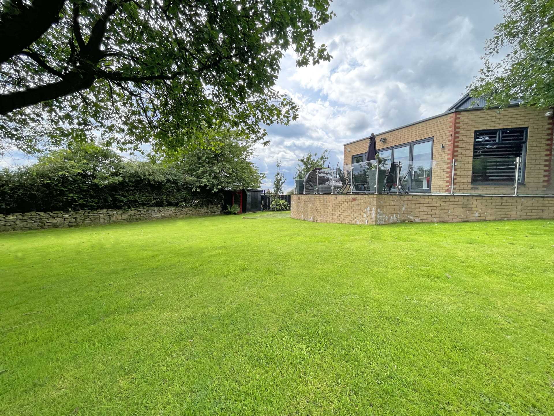Additional Property Image 4 bedroom Detached for sale in Oldham 46