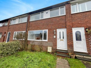 3 bedroom Town House to rent in Oldham
