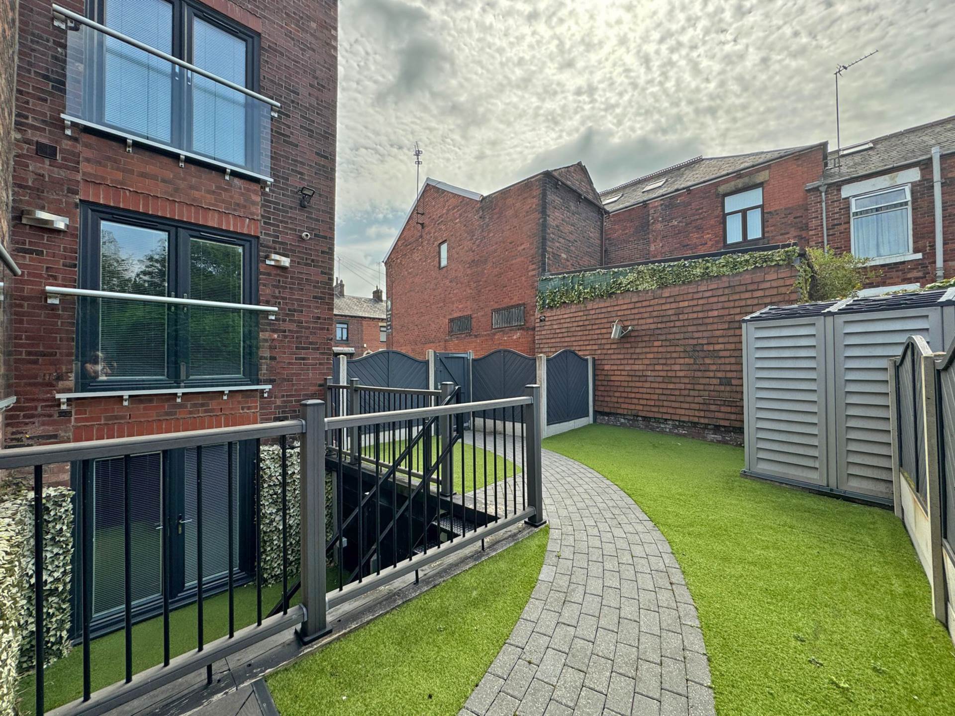 Additional Property Image 2 bedroom Duplex to rent in Oldham 21