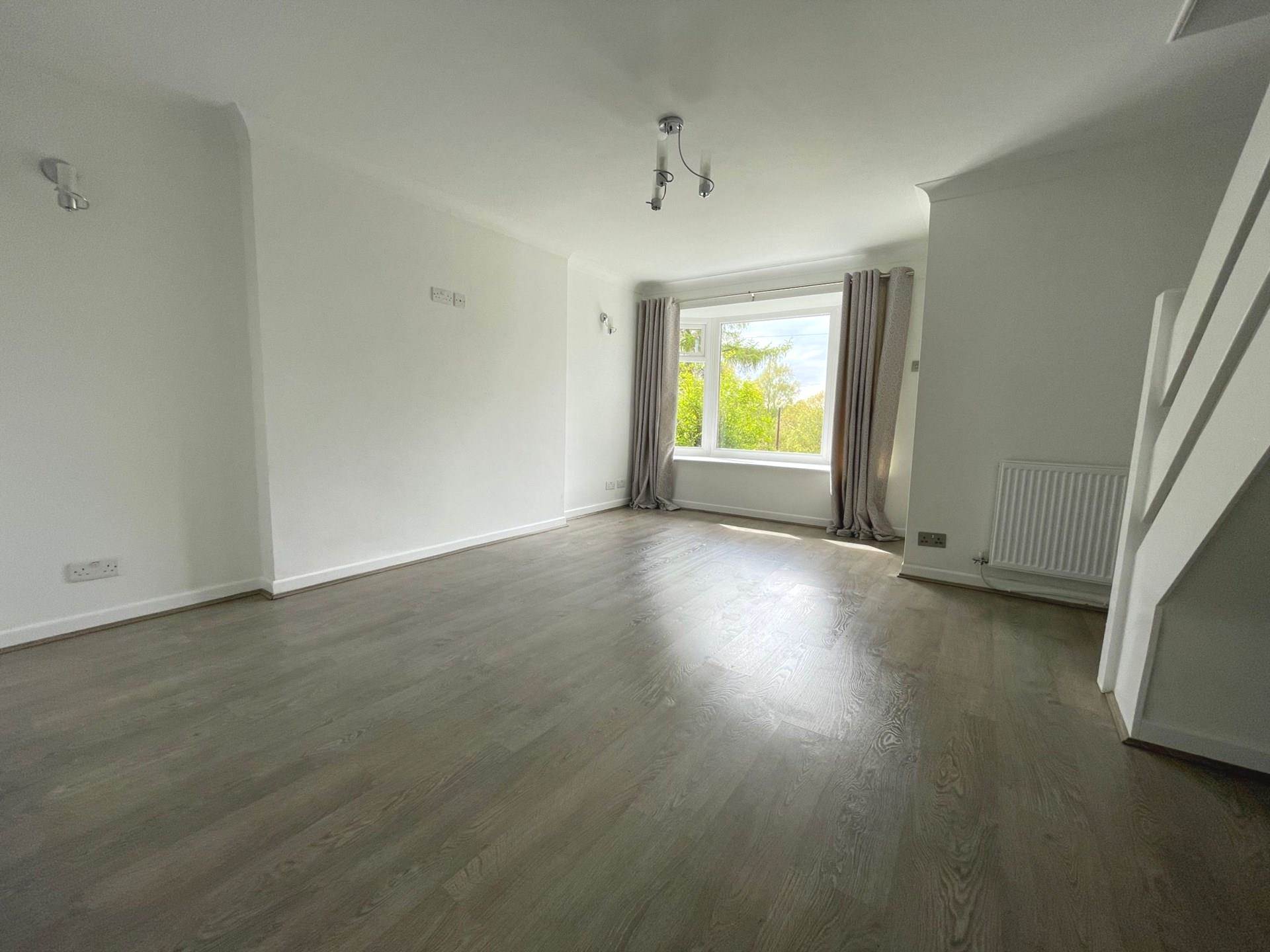 Additional Property Image 3 bedroom Semi Detached to rent in Oldham 2