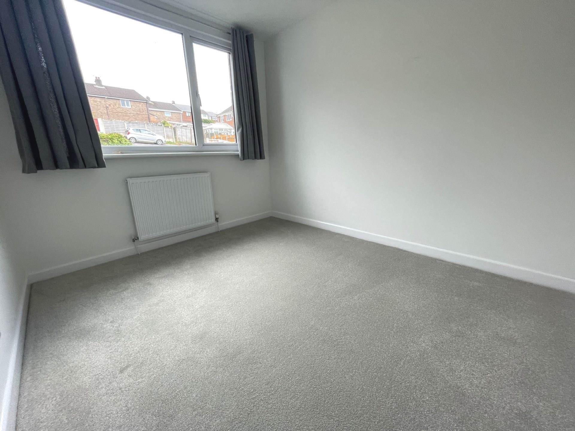 Additional Property Image 3 bedroom Semi Detached to rent in Oldham 8
