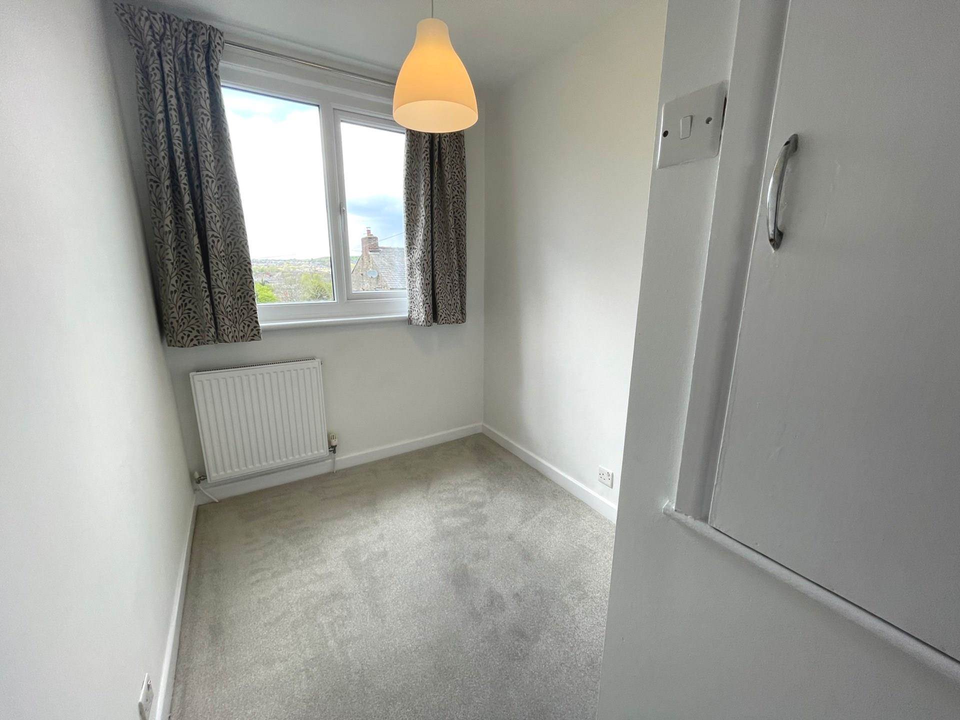 Additional Property Image 3 bedroom Semi Detached to rent in Oldham 10