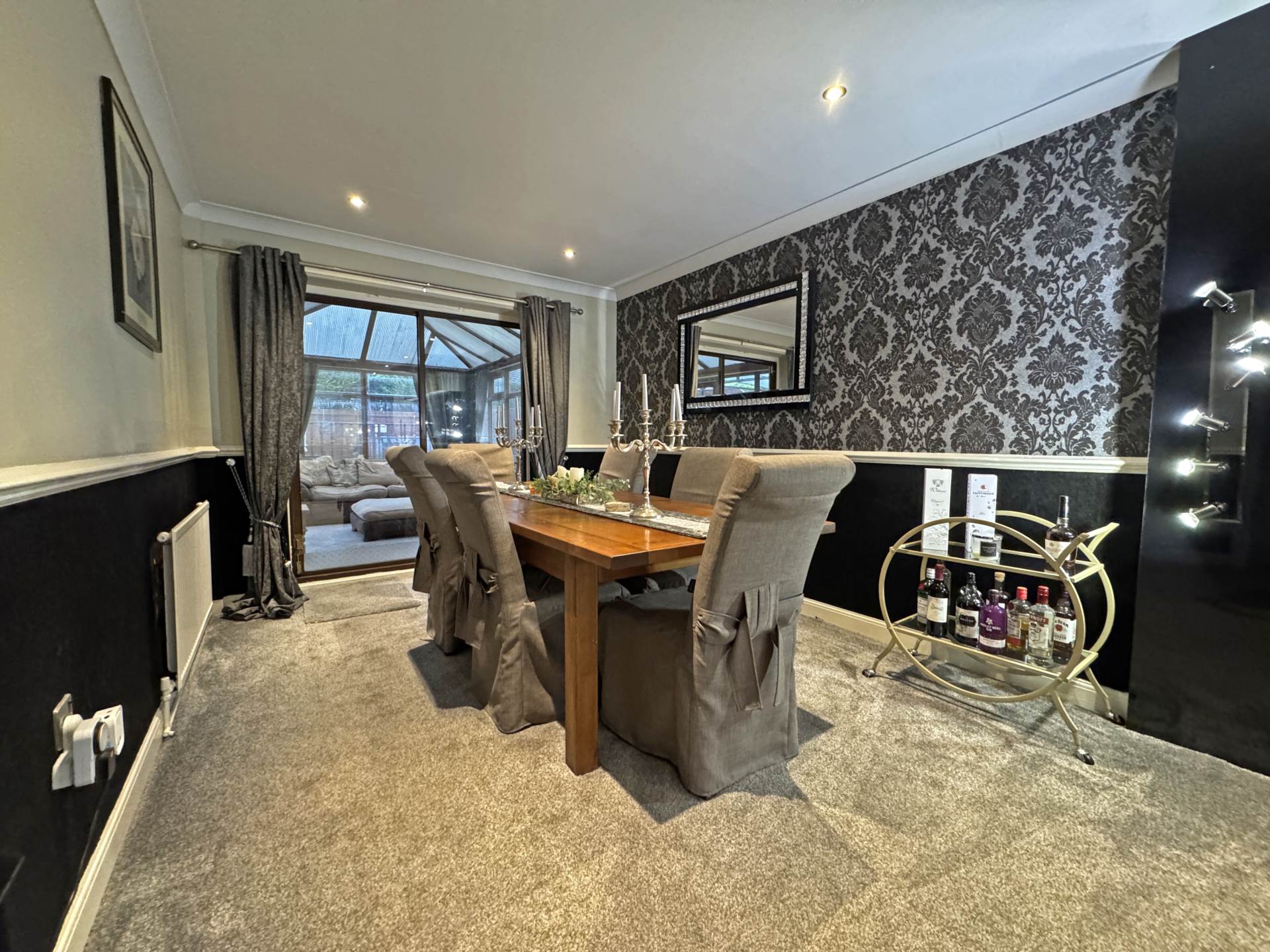 Additional Property Image 4 bedroom Detached for sale in Oldham 6