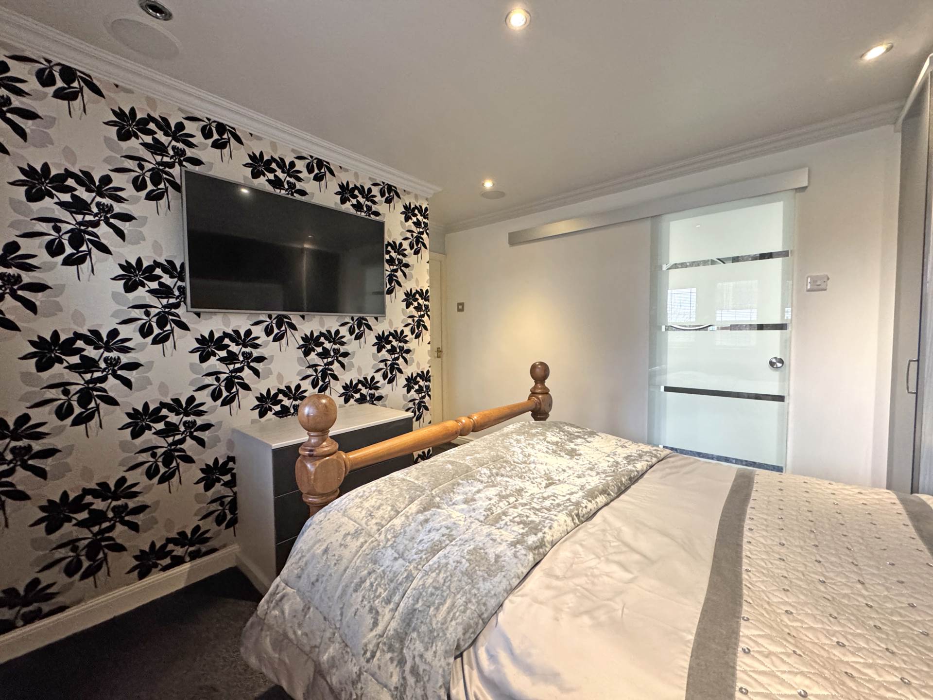 Additional Property Image 4 bedroom Detached for sale in Oldham 15