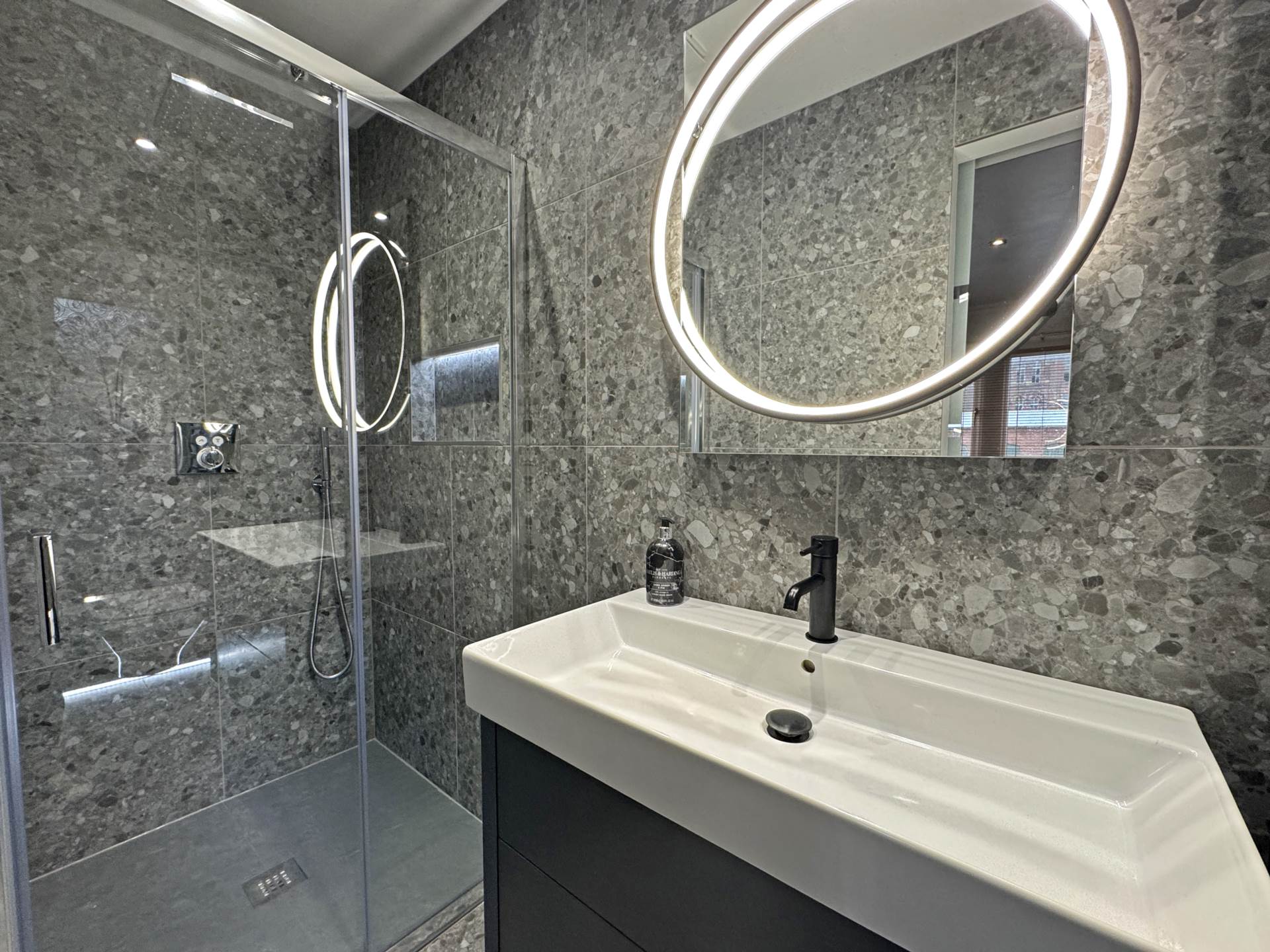 Additional Property Image 4 bedroom Detached for sale in Oldham 17