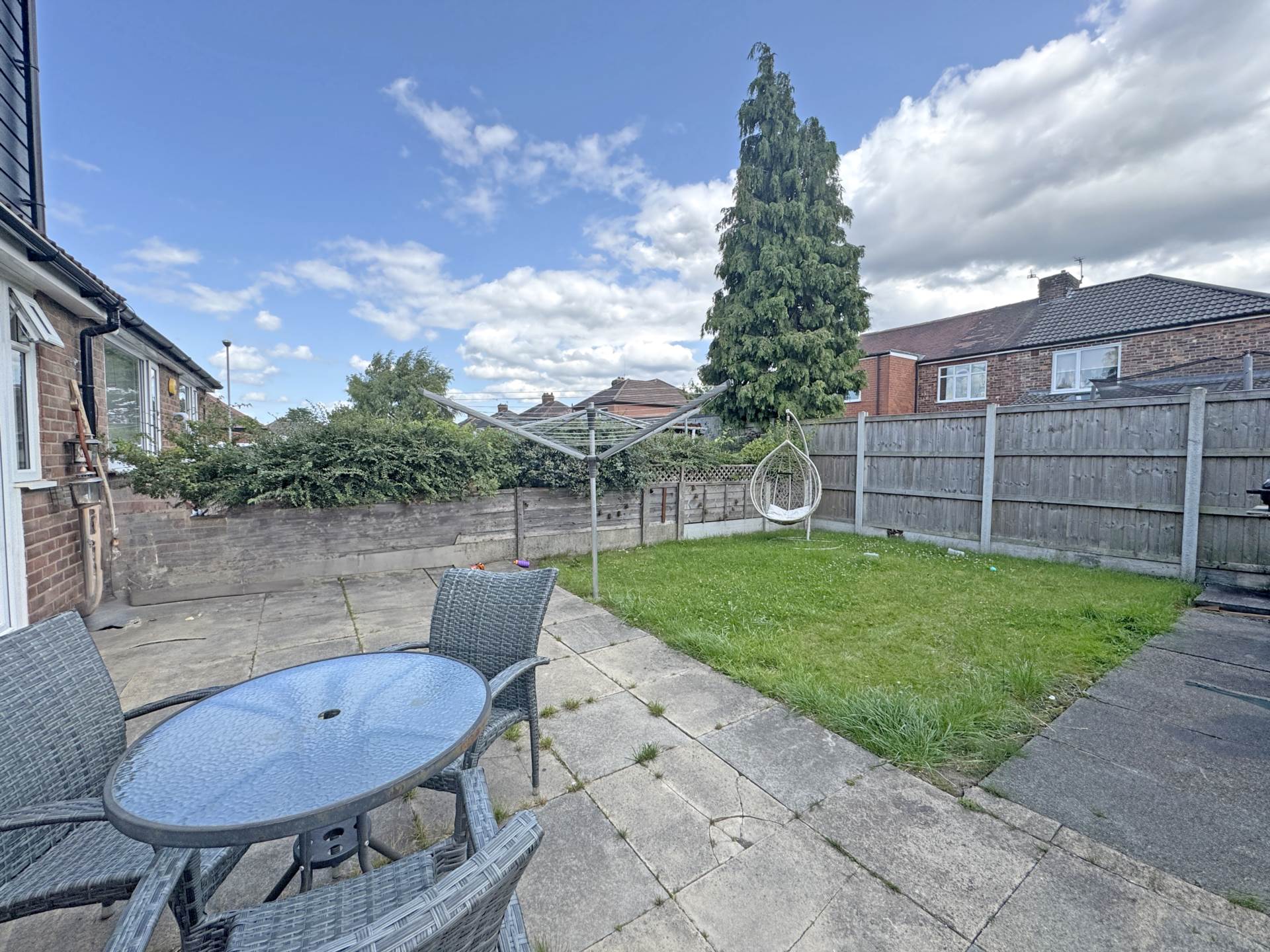 Additional Property Image 4 bedroom Semi Detached Bungalow for sale in Oldham 13