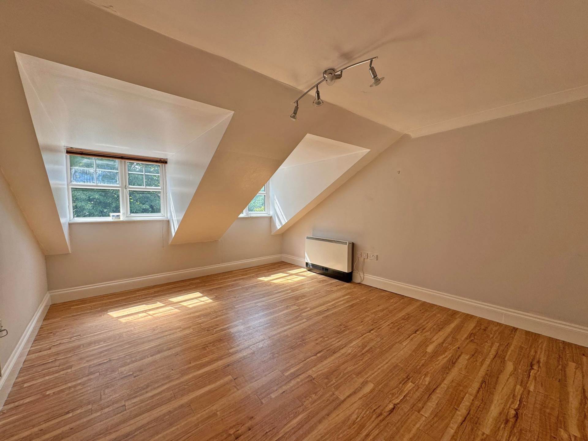 Additional Property Image 2 bedroom Apartment to rent in Rochdale 3