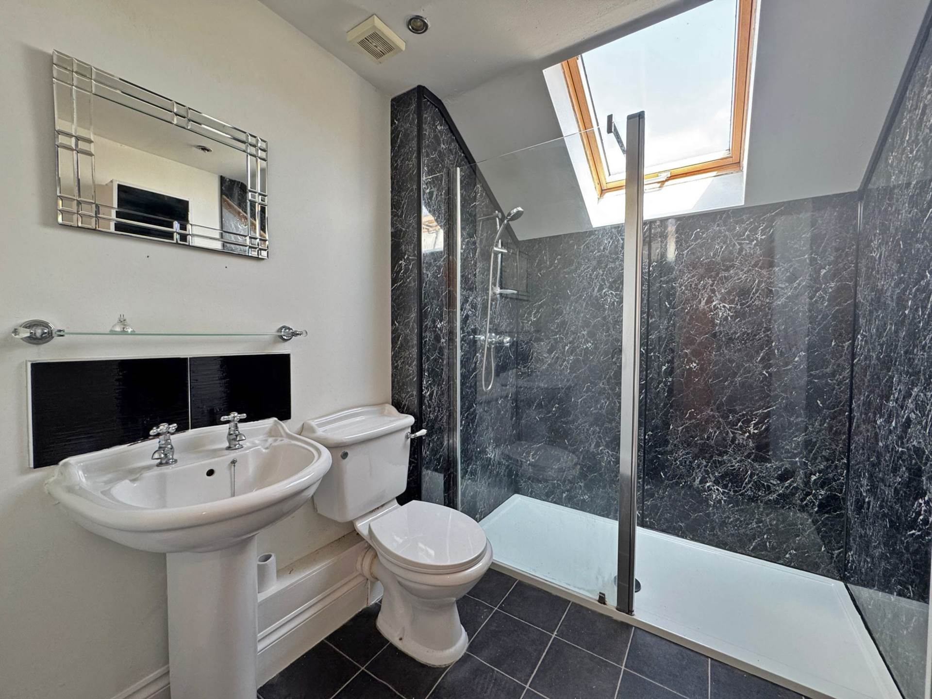 Additional Property Image 2 bedroom Apartment to rent in Rochdale 8