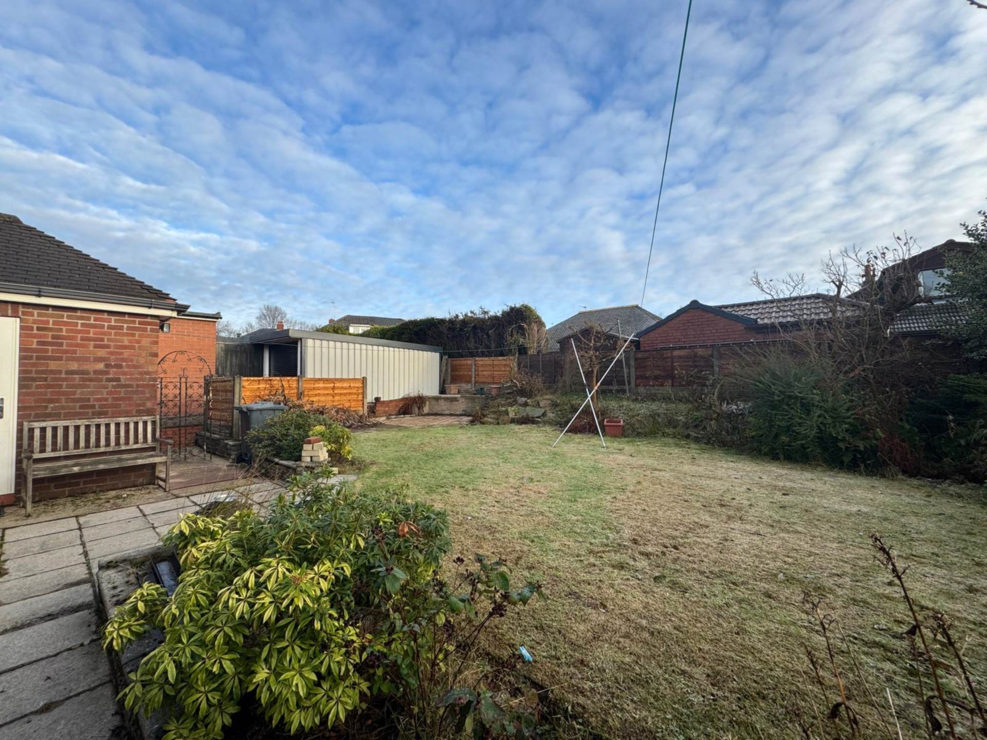 Additional Property Image 2 bedroom Detached Bungalow to rent in Oldham 14
