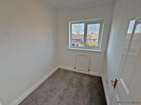 Additional Property Image 3 bedroom Semi Detached for sale in Oldham 7