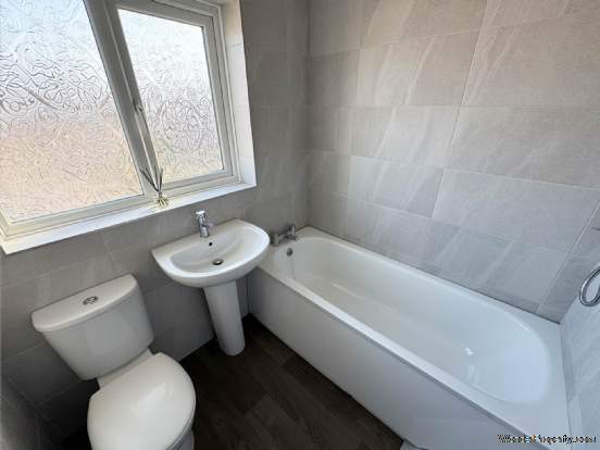 Additional Property Image 3 bedroom Semi Detached for sale in Oldham 8