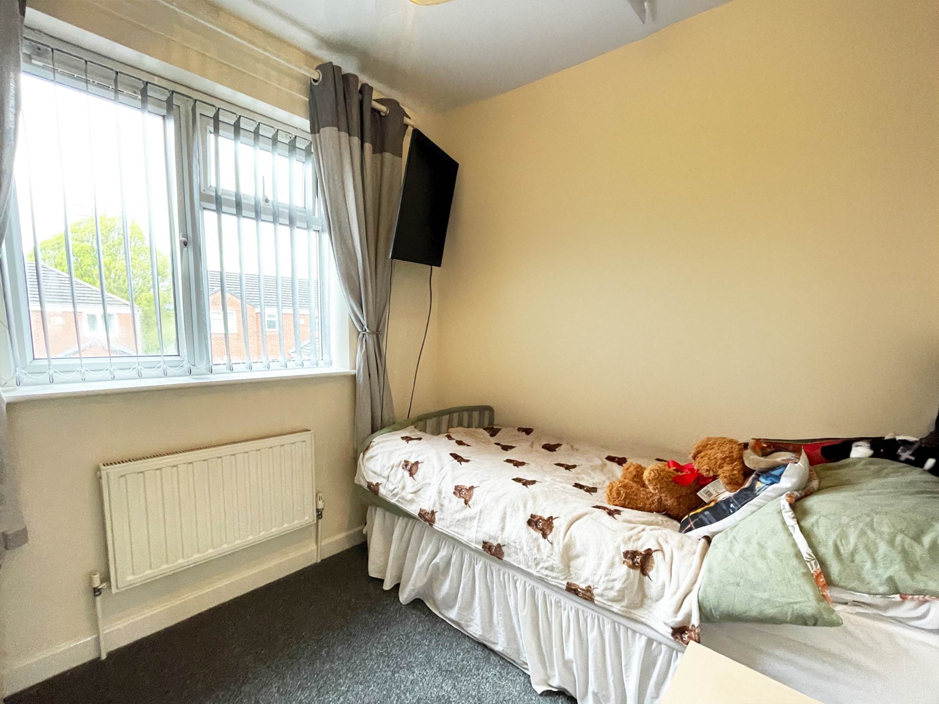 Additional Property Image 4 bedroom Detached for sale in Oldham 5
