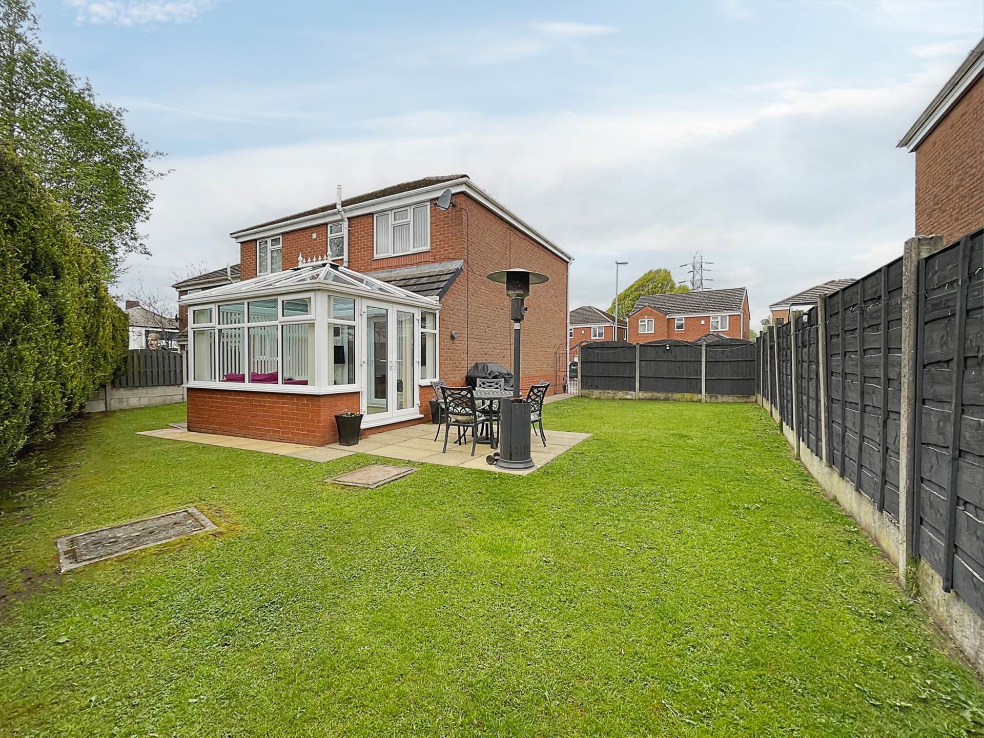 Additional Property Image 4 bedroom Detached for sale in Oldham 7