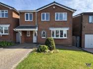 4 bedroom Detached for sale in Oldham