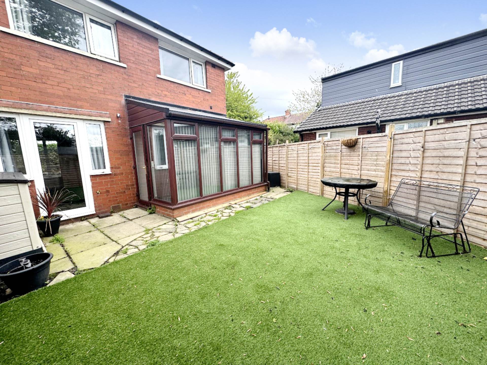 Additional Property Image 2 bedroom Semi Detached for sale in Oldham 9