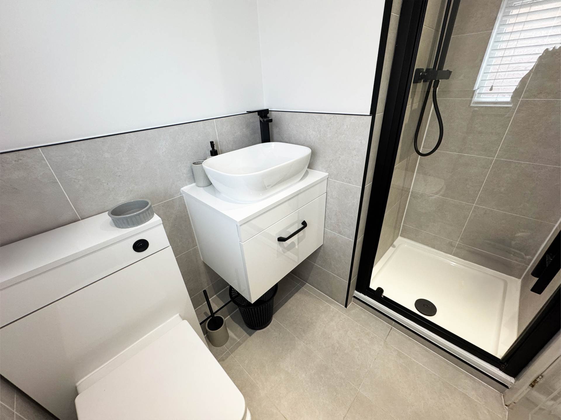 Additional Property Image 3 bedroom Detached for sale in Oldham 12